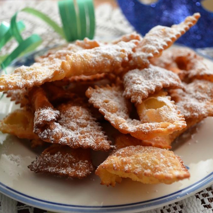 I fritti di Carnevale e le farine per dolce